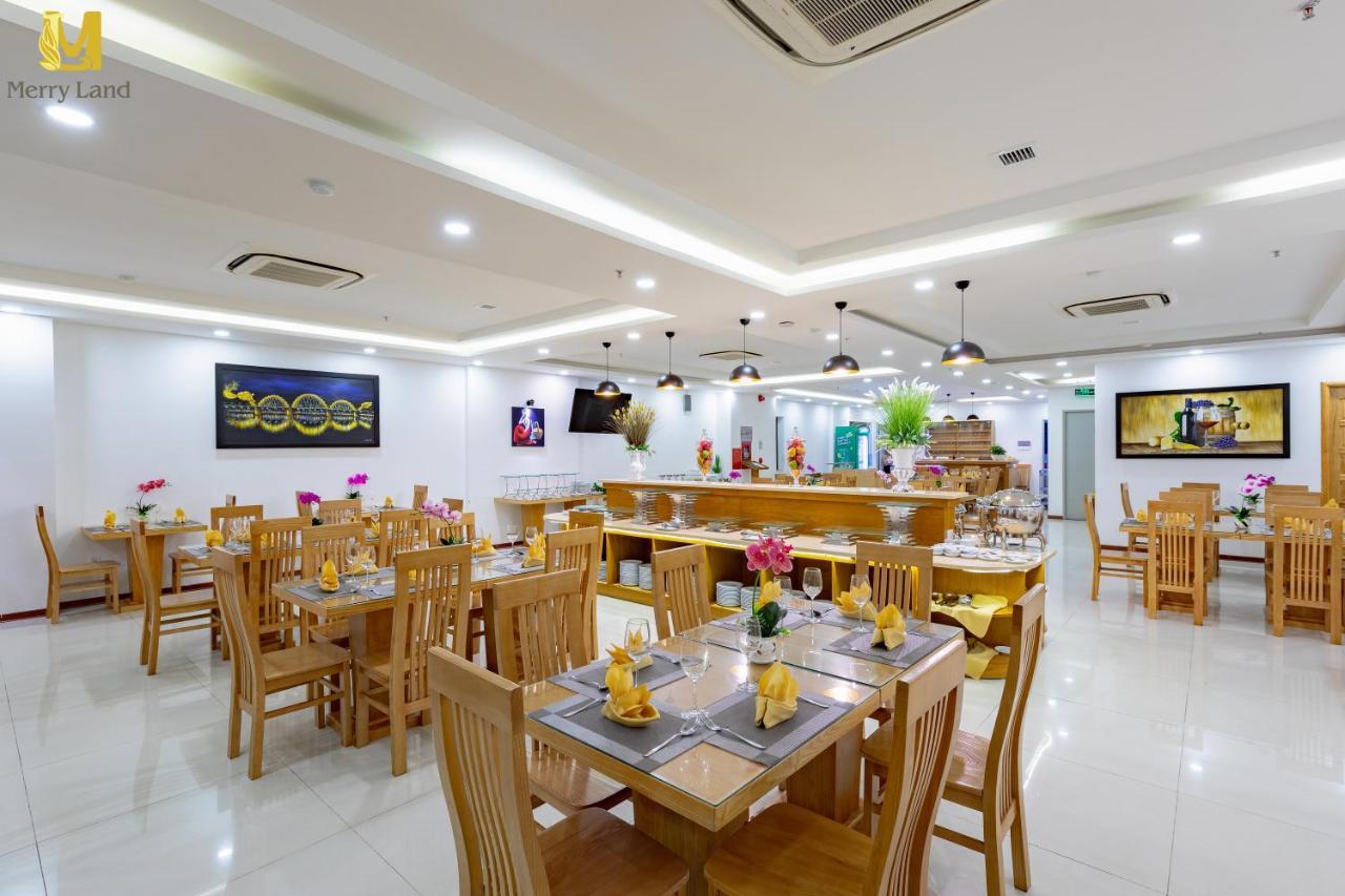 Merry Land Hotel Da Nang Esterno foto