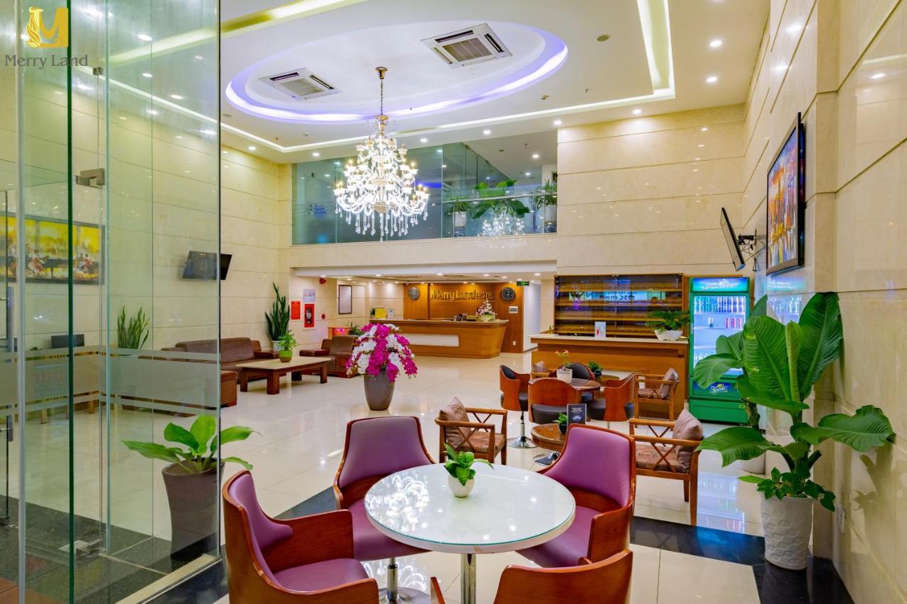 Merry Land Hotel Da Nang Esterno foto