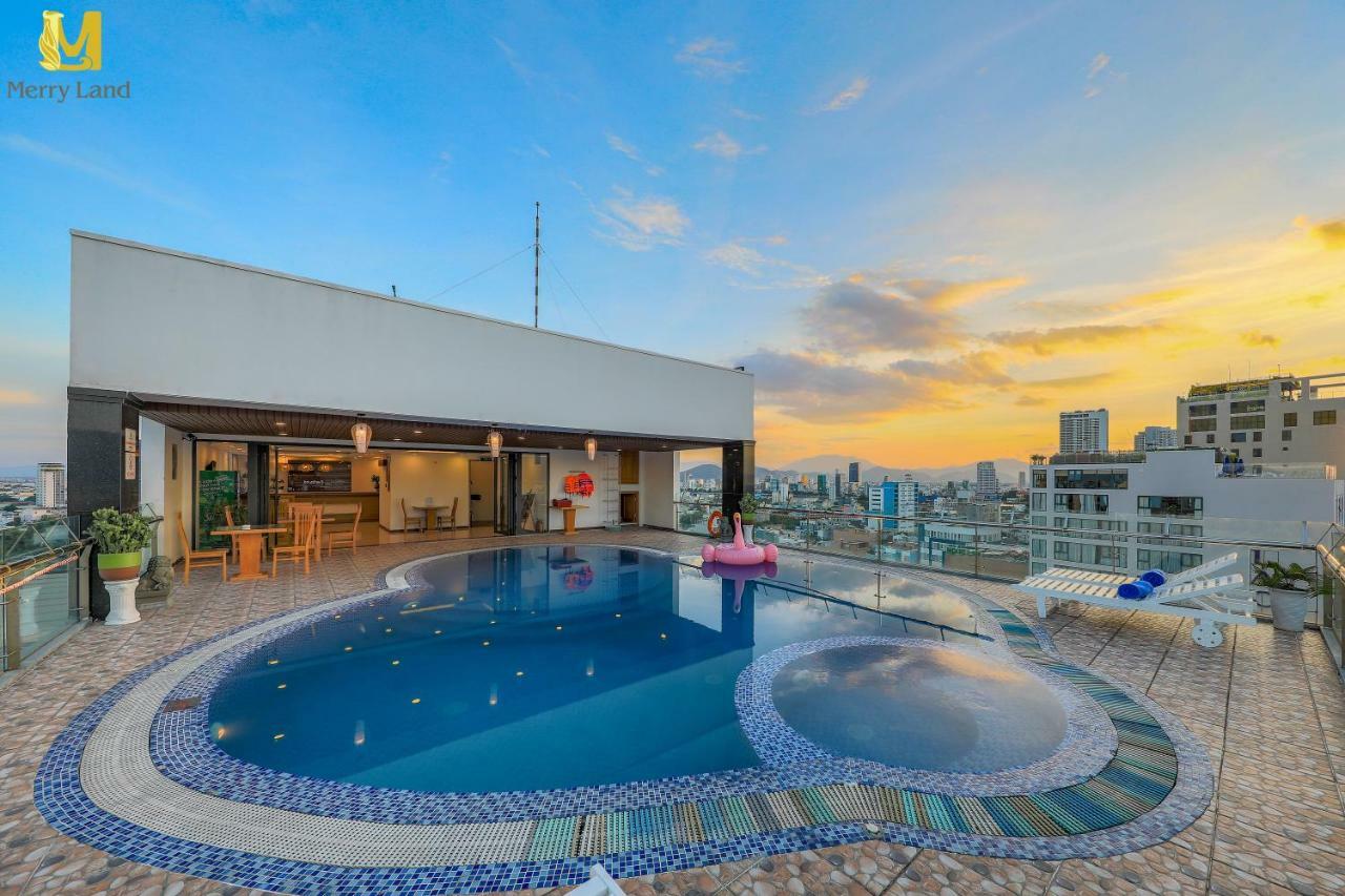 Merry Land Hotel Da Nang Esterno foto